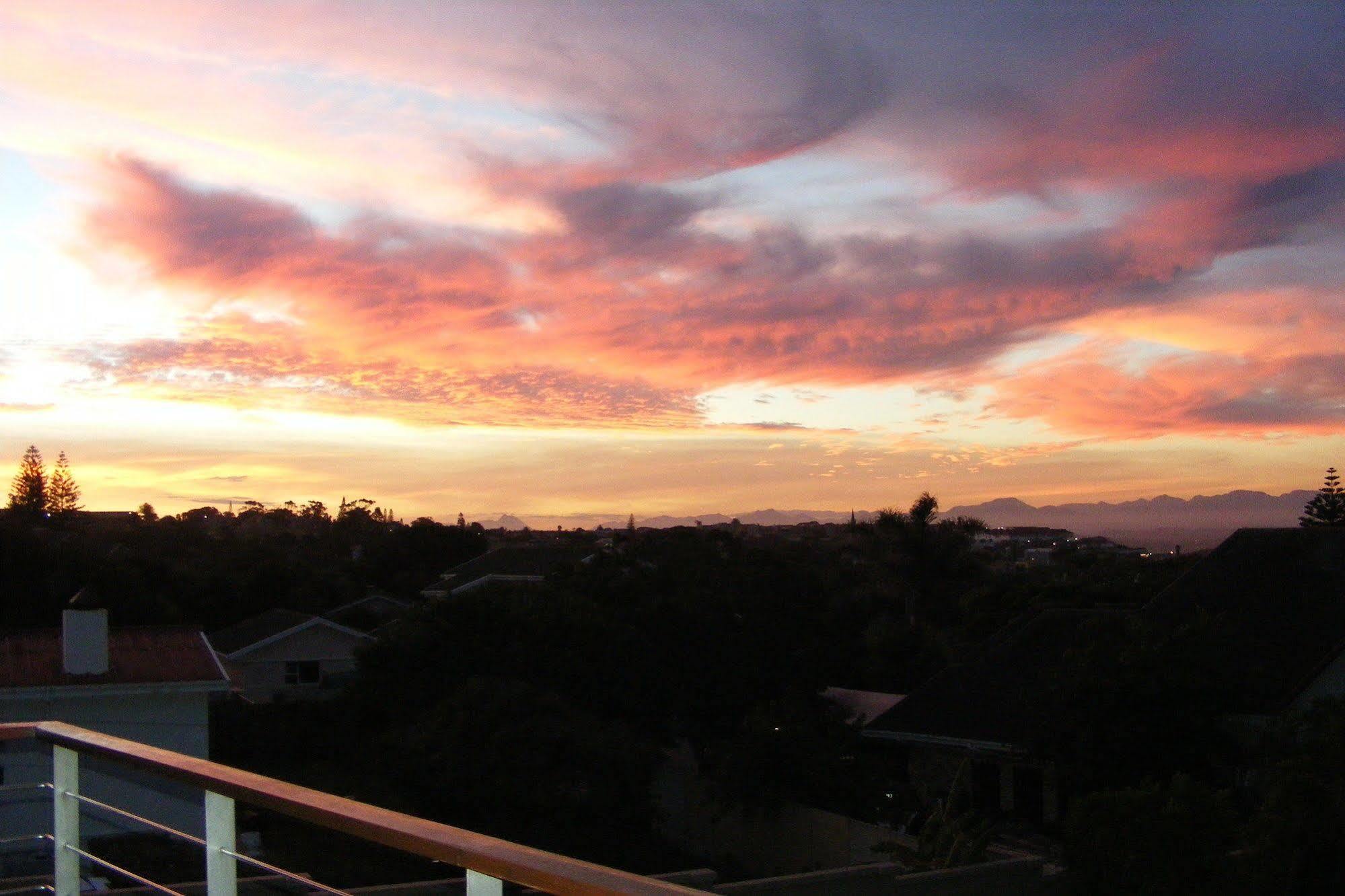 Linkside 2 Self-Catering Hotel Mosselbaai Buitenkant foto